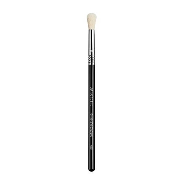 Sigma Beauty Professional E35 Tapered Blending Brush – Professional Eyeshadow Brush for Precision ...
