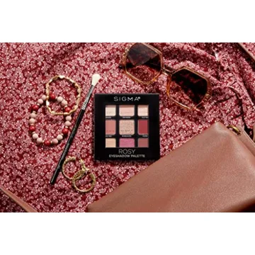 Sigma E35 Tapered Blending Brush for Precision Eyeshadow