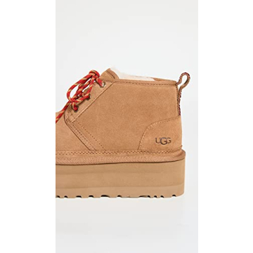 UGG Neumel Heritage Women's Platform Boot - Style & Comfort