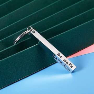 Funny Don't Do Stupid St Keychain Valentine Gifts for Men Birthday Gifts for Teen Adult Son Daughter from Mom Dad Valentines Day Christmas Graduation New Driver Gift for Him Her Women Men Boys Girls