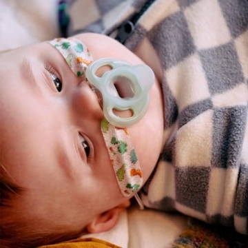 Tommee Tippee Ultra-Light Silicone Pacifier for Babies