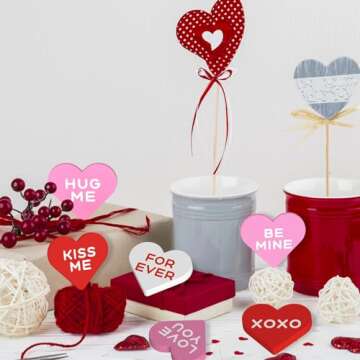 Valentines Day Table Sign Decor, 6 Piece Small Wooden Candy Heart Table Rustic Centerpiece Decoration for Home