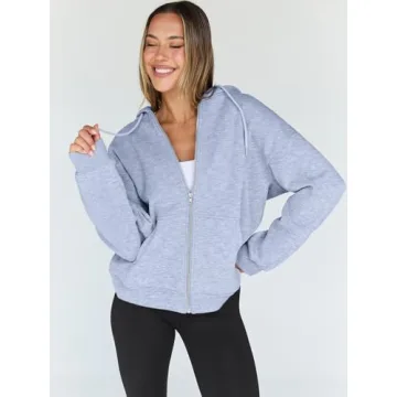 Trendy Queen Women's Oversized Zip-Up Hoodie - Stylish & Warm