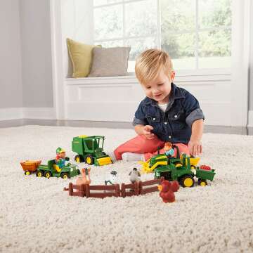 John Deere Farm Playset with Vehicles & Animals
