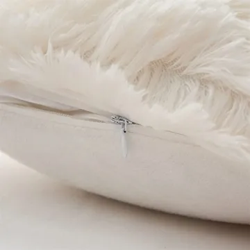 MOOWOO Heart Pillow - Plush Gift for All Occasions