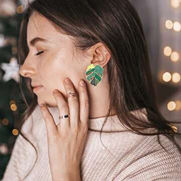 Gift Earrings Bohemian Green Leaf Earrings for Women, Enamel Jewelry for Women, Monstera Leaves Plant Pendant Drop Dangle Earrings for Women Mens with Box Gift Package, Stud