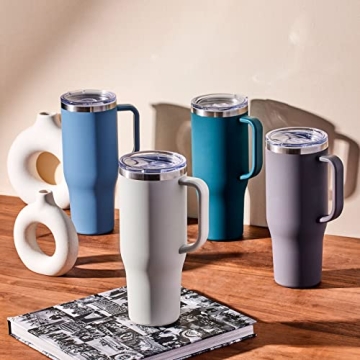 Maars Charger 40oz Insulated Travel Mug Tumbler in White Onyx