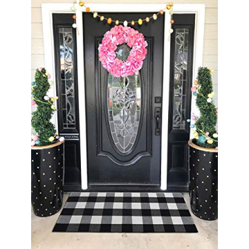 Stylish Ukeler Buffalo Check Rug for Home Decor