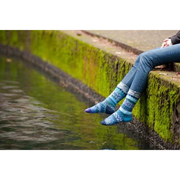 Solmate Socks - Mismatched Comfort for Every Occasion