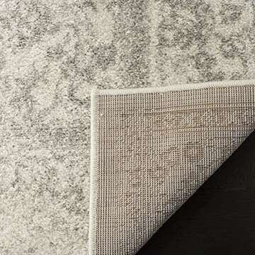 SAFAVIEH Adirondack Collection Area Rug - 5' x 7', Ivory & Silver, Oriental Distressed Design, Non-Shedding & Easy Care, Ideal for High Traffic Areas in Living Room, Bedroom (ADRW109C)
