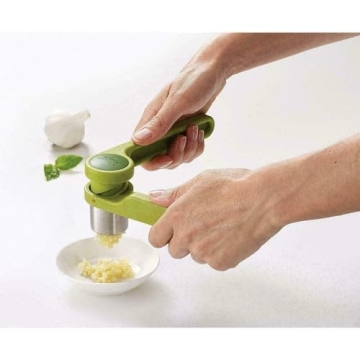 Ergonomic Joseph Joseph Garlic Press for Effortless Crushing