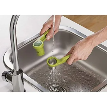 Ergonomic Joseph Joseph Garlic Press for Effortless Crushing