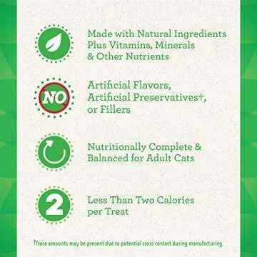 Greenies Feline Smartbites Skin & Fur Crunchy and Soft Natural Cat Treats, Chicken Flavor, 4.6 oz. Pouch