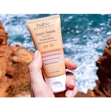 Babo Botanicals Daily Sheer Mineral Tinted Sunscreen SPF30