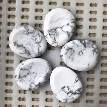 Fekuar Natural White Howlite Turquoise Crystal Thumb Worry Stone, Hand Carved Healing Crystal Teardrop Pocket Stones for Anxiety Stress Relief Meditation