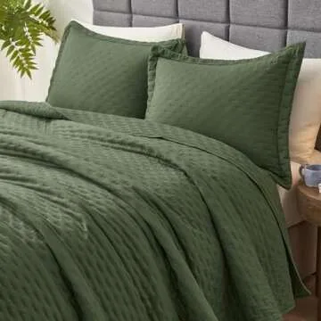 Hansleep Olive Green Quilt King Size - Pick Stitch Ultrasonic All Season Bedspread King, Soft Lightweight Coverlet Bedding Set, 3 Pieces (1 Quilt, 2 Pillow Shams)