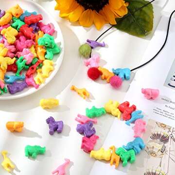 Hicarer Animal Shaped Beads Plastic Zoo Animal Pony Bead Charms Colorful Craft Beads 0.66 Pounds with Various Animal Design for Kids DIY Craft Jewelry Making Necklace Bracelet Supplies(180 Pcs)