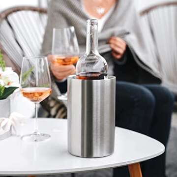 Stylish Wine Bottle Chiller with Ice Pack for Convenient Cooling