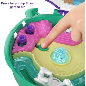Polly Pocket Playset, Outdoor Toy with 2 Micro Dolls & Surprise Accessories, Pocket World Lil Ladybug Garden Compact