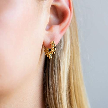 Stylish MEVECCO Gold Dainty Huggie Hoop Earrings for Women