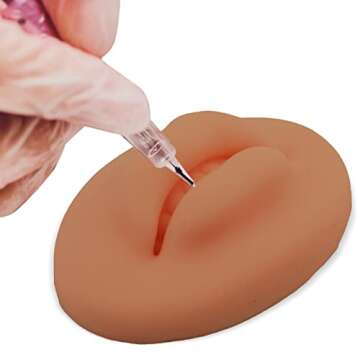 Silicone Lip Model, Soft Silicone Mouth Model, Flexible Silicone Practice Skin, Silicone False Lip Model for Education Display, Rubber Simulation Mouth for Makeup Artists Teaching Instructions