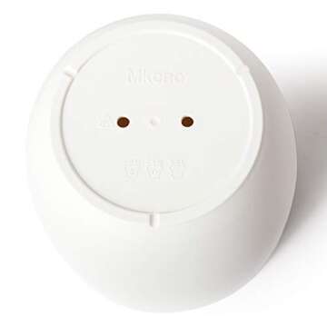 Mkono 7.5 Inch Plastic Planters Indoor Set of 3 Flower Plant Pots Modern Decorative Garden Pot with Drainage and Tray for All House Plants, Flowers, Herbs, Foliage Plant, and Seed Nursery, Cream White