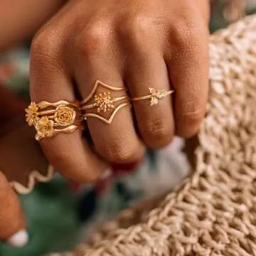 GNIRTSI Gold Birth Flower Ring for Women Daffodil Bloom Month March 14K Gold Plated Minimalist Stack Thin Band Finger Floral Jewelry Size 6