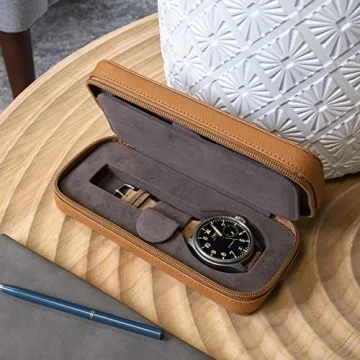 Modern Leather Watch Case for Men Travel Accessory