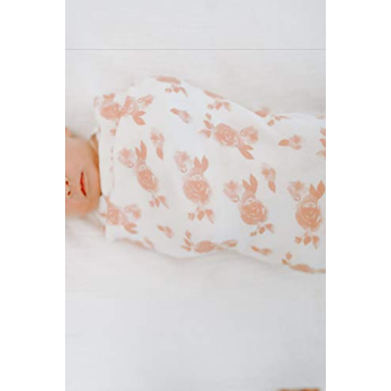 aden + anais Snuggle Knit Newborn Gift Set for Babies 0-3 Months