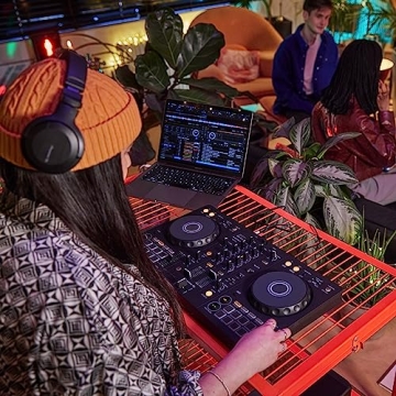 Pioneer DJ DDJ-FLX4 2-Deck DJ Controller - Graphite