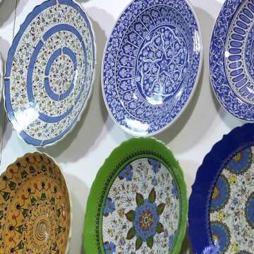 Hillman 122048 Plate Hangers 5-1/2"-8" with Tip Protectors, 1