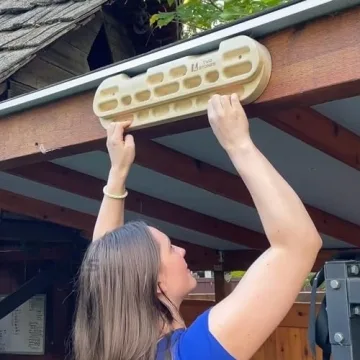 TWO STONES Climbing Hangboard Multi Practical Holds