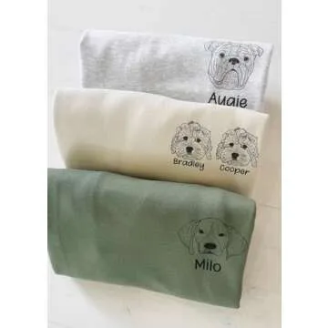 Custom Dog Mom Sweatshirt - Gift for Dog Lovers - Cozy Style