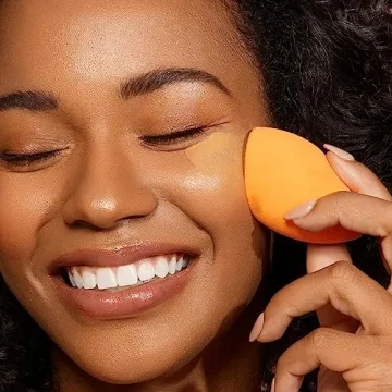 Real Techniques Miracle Complexion Sponge for Flawless Blending