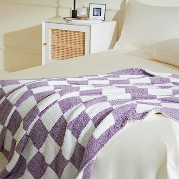 Cozy MIDO HOUSE Throw Blanket - Soft Gingham Microfiber Cover