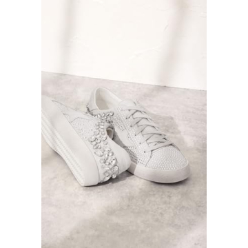 Mi.iM Goldie Rhinestone Star Sneakers for Stylish Comfort