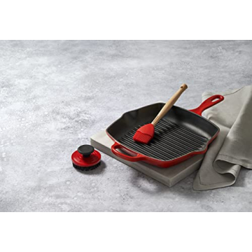 Le Creuset Nylon Brush - Effortless Cleaning for Cookware