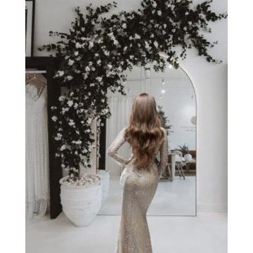 Elegant Arched Full Length Mirror for Stylish Interiors