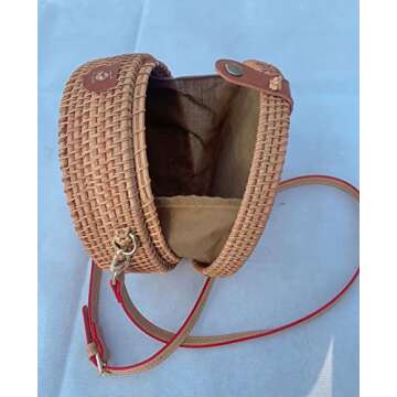 Women's Summer Straw Clutch Purse for Beach and Casual Wear