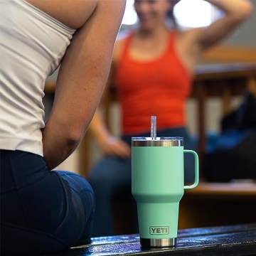 YETI Rambler 35 oz Vacuum Insulated Stainless Steel Tumbler