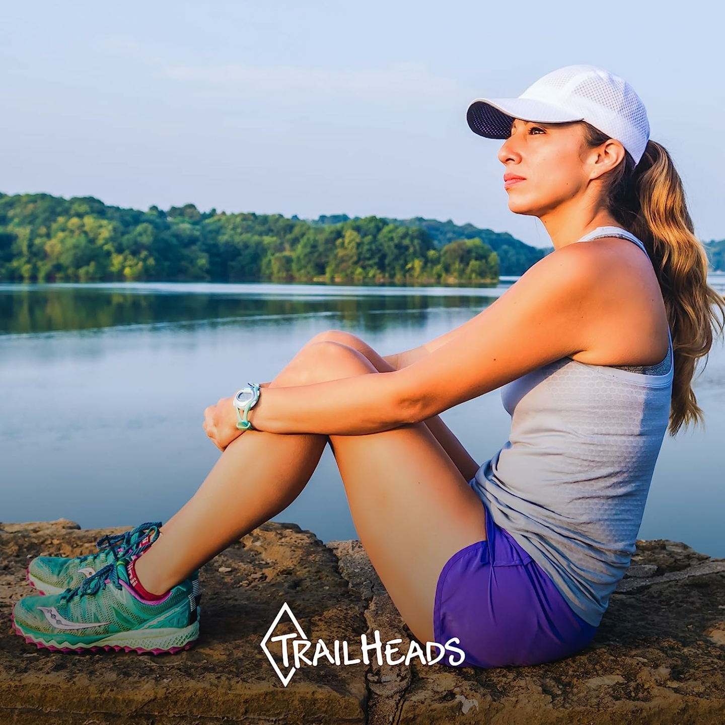 Lightweight Women's Running Cap with Reflective Trim