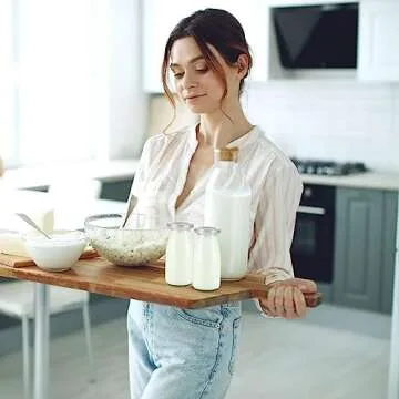 Zubebe 12 Pack 3.38 oz Small Glass Milk Bottles Clear Mini Bottles with Lids Glass Juice Jar Reusable Small Milk Jar Vintage Breakfast Shake Container for Drinking Water Juice Honey