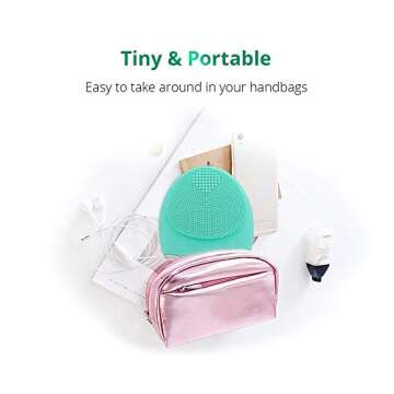 Sonic Facial Cleansing Brush, Soft Silicone Waterproof Face Cleanser Bamboo Charcoal Wireless Charging Travel Size Massager for Skin Exfoliation, Deep Cleansing, Anti Aging - Green