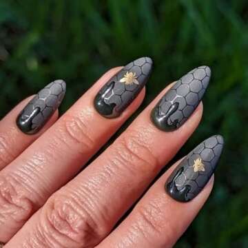 Halloween Press on Nails Almond Fake Nails Black Nails with Spider Web Bee designs Blood Stick on Nails Full Cover Acrylic Nails False Nails for Women Girls Manicure 24pcs