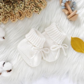 Hadetoto Baby Booties Newborn First Walkers Cozy Shoes Warm Knit Soft Booties for Toddler Infant Boy Girl