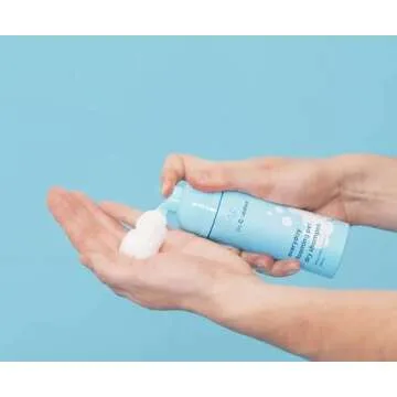 Foaming Dog Dry Shampoo, Waterless Dog Shampoo No Rinse - Waterless Cat Shampoo, Natural Botanicals & Deodorant for Fresh Smelling Fur on Dogs & Cats, Vet Formulated, Cleans & Conditions, Summer Pawty