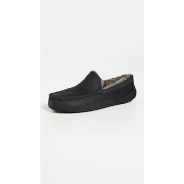 UGG Men's Ascot Slipper - Stylish Comfort Redefined