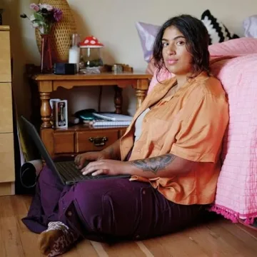 HP 15.6" Laptop - Intel Quad-Core, 16GB RAM, Renewed