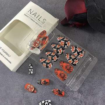 Halloween Press on Nails Short，Almond Shaped Fake Nails Halloween Glue on Nails Pumpkin Witch Bat Designs Orange Black Acrylic Nails Glossy Artificial Nails for Women Halloween Manicure Art 24Pcs