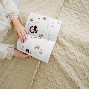 DEZANBO Soft Fleece Sherpa Throw Blanket 50x70 Inch Beige